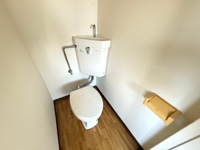 物件内観写真15　(トイレ)