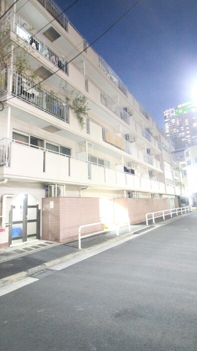 五反田コーポラス（402）の外観写真