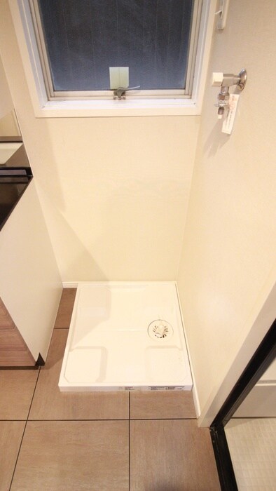 五反田コーポラス（402）の洗濯機置場