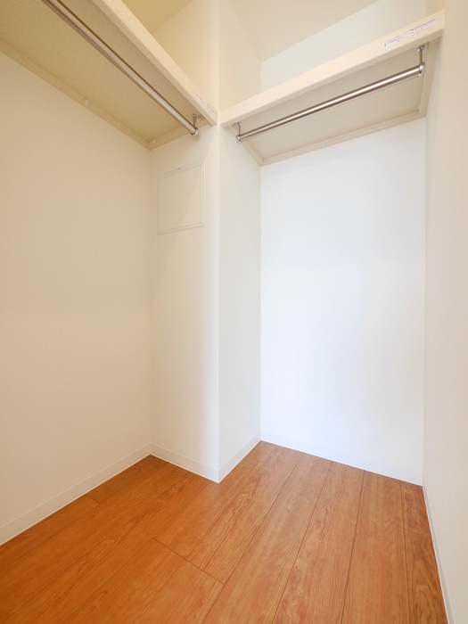 物件内観写真10　(収納)