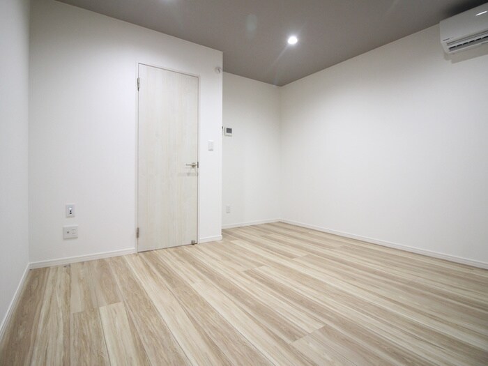 物件内観写真6　(居室)