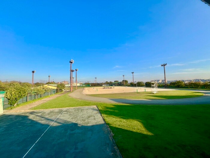 物件内観写真16　(室内からの展望)