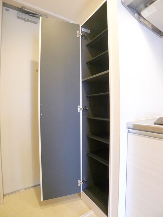 物件内観写真16　(靴箱)