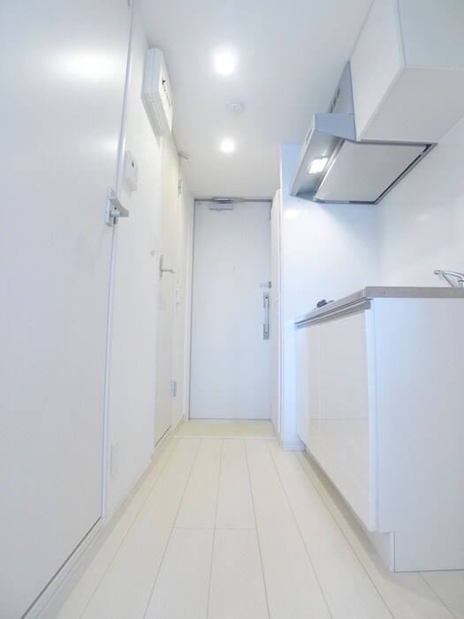 物件内観写真17　(廊下)