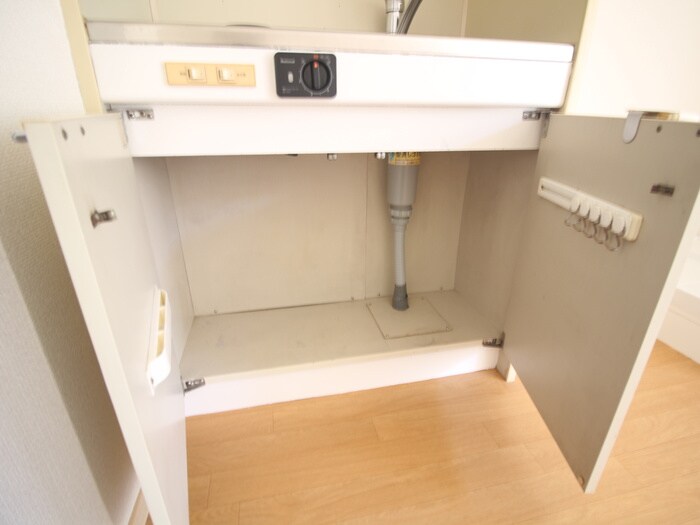 物件内観写真17　(収納)