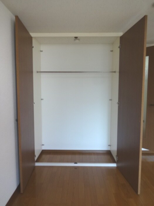 物件内観写真7　(収納)
