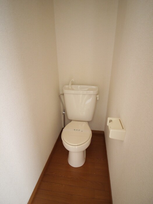 物件内観写真13　(トイレ)