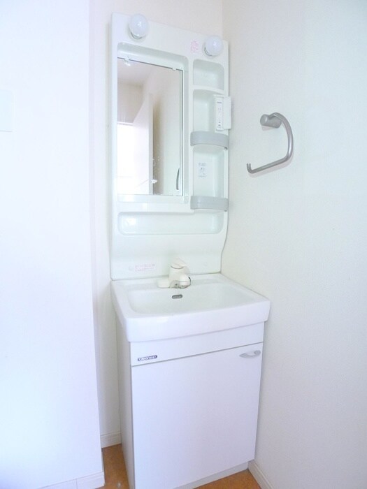 物件内観写真10　(洗面)