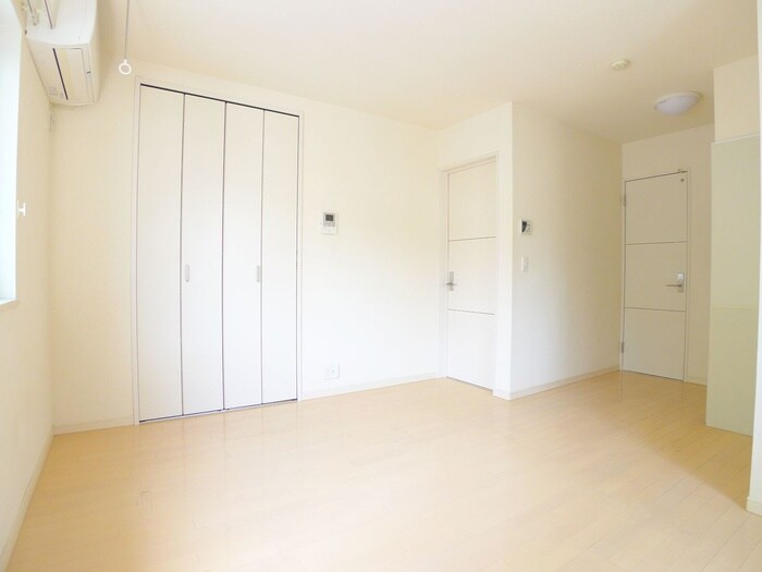 物件内観写真15　(居室)