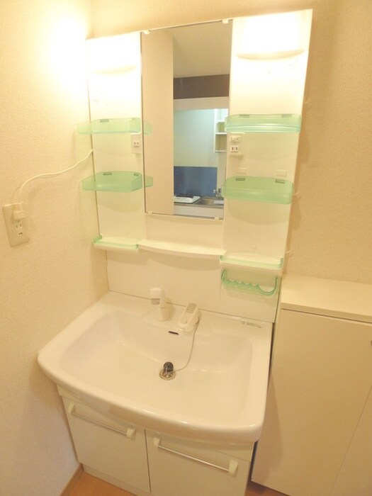 物件内観写真6　(洗面)