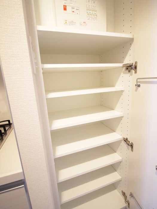 物件内観写真13　(靴箱)