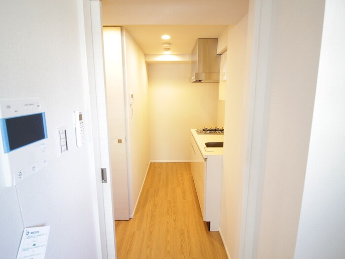 物件内観写真18　(廊下)