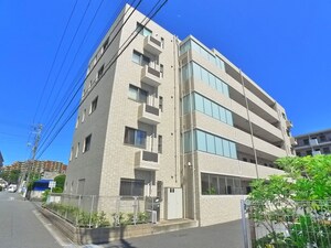 メゾン・クレ－ル外観写真