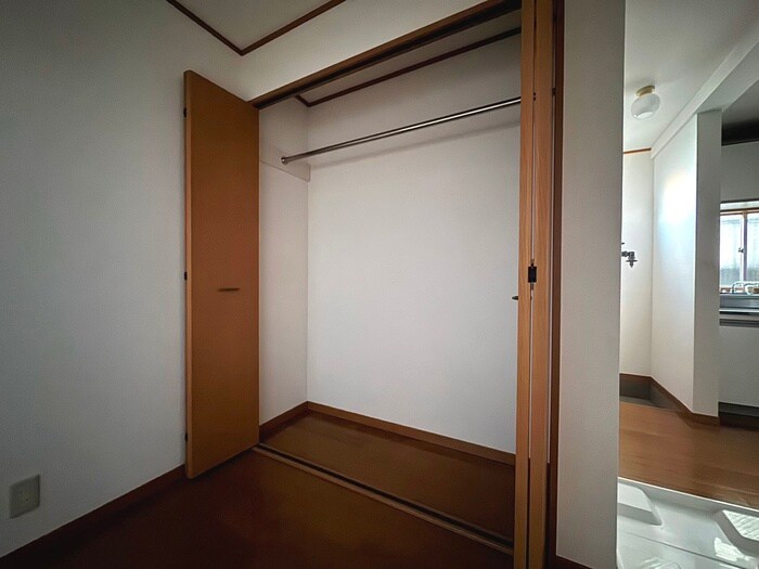 物件内観写真11　(収納)