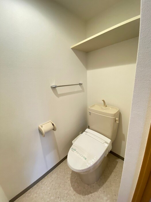 物件内観写真15　(トイレ)