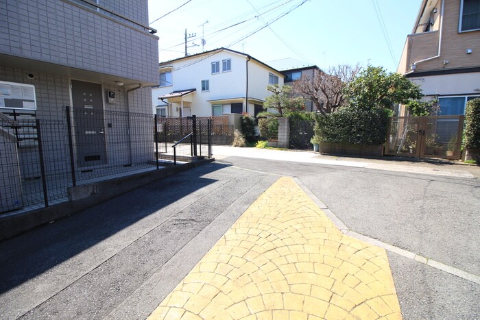 物件外観写真6　(周辺環境)