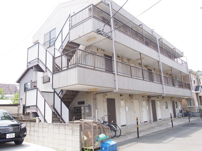 物件外観写真2　(外観写真)