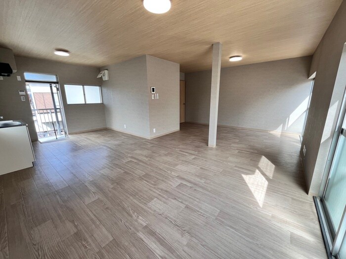 物件内観写真8　(居室)