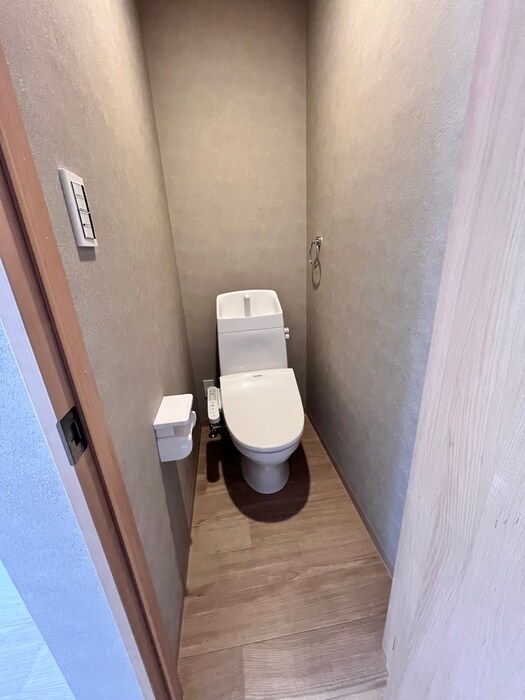 物件内観写真15　(トイレ)