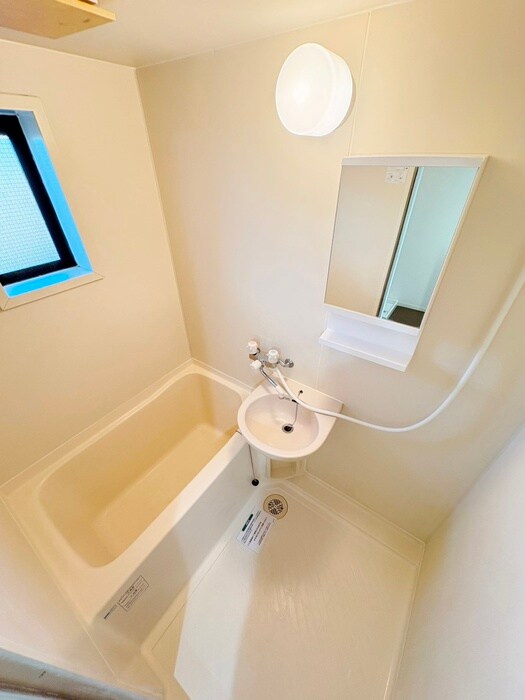 物件内観写真8　(バス／シャワールーム等)