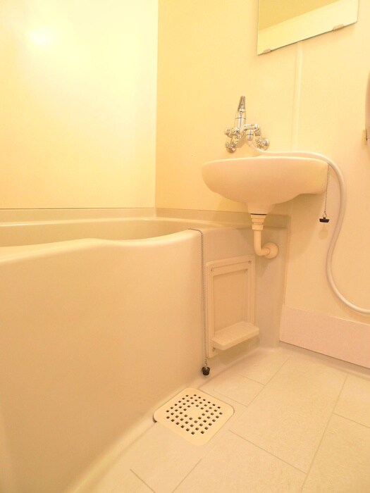 物件内観写真12　(バス／シャワールーム等)