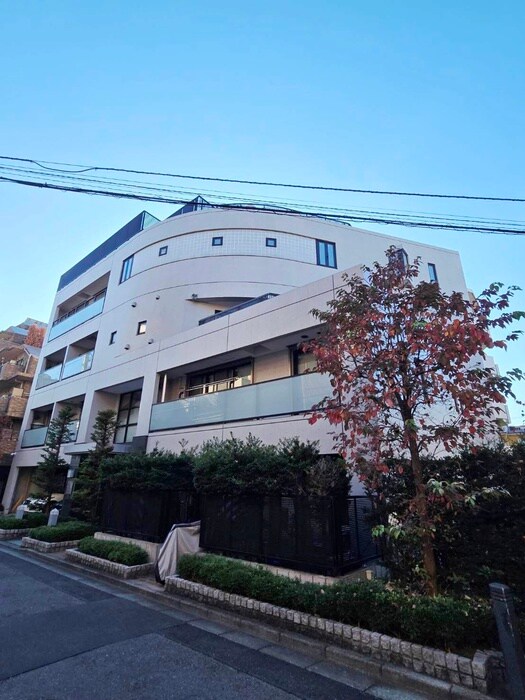 物件外観写真5　(外観写真)