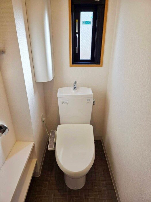 物件内観写真10　(トイレ)