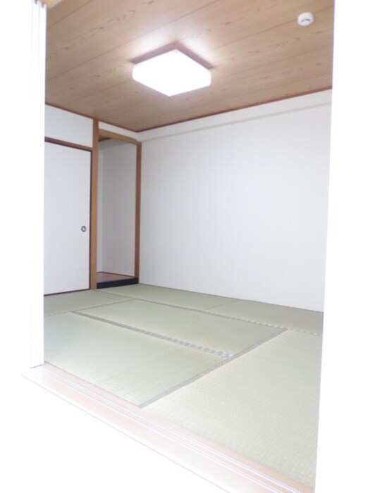 物件内観写真18　(居室)