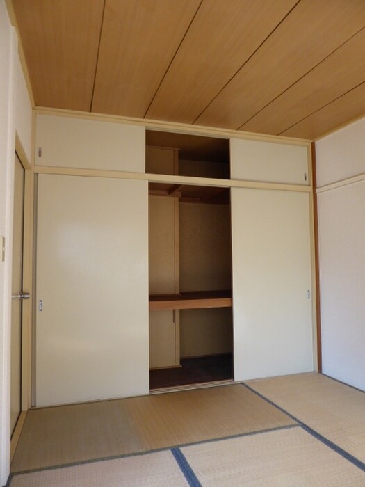 物件内観写真10　(収納)