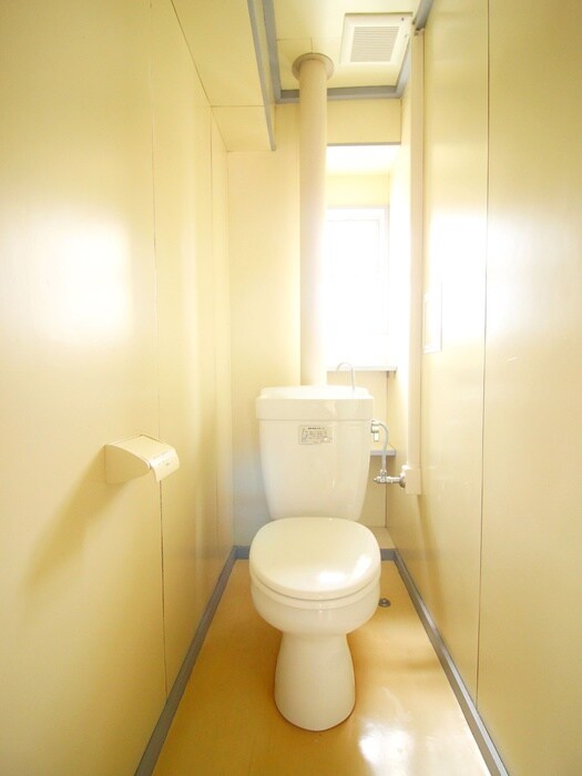 物件内観写真16　(トイレ)