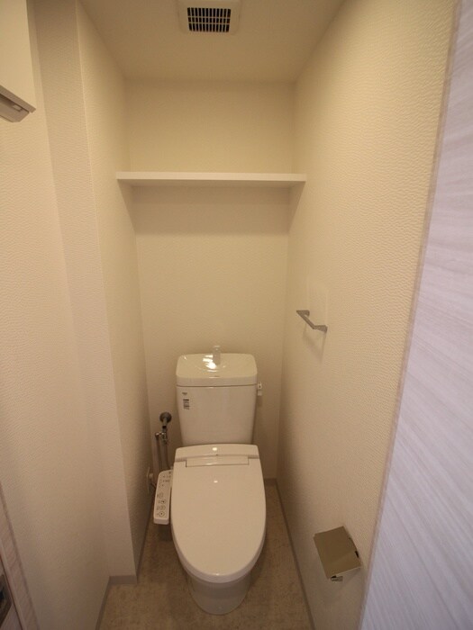 物件内観写真12　(トイレ)