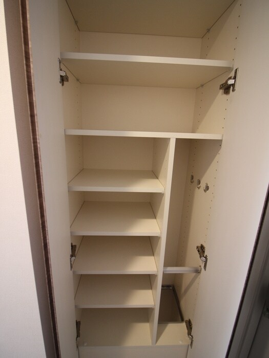 物件内観写真14　(靴箱)