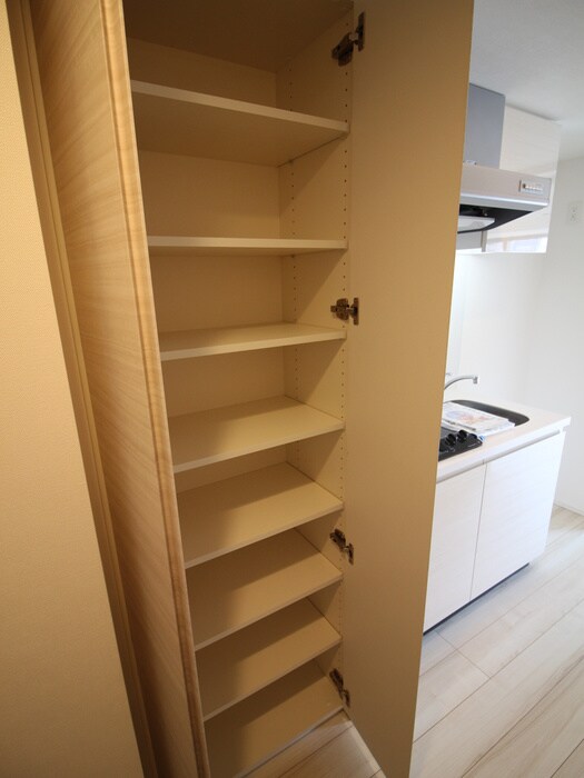 物件内観写真18　(靴箱)