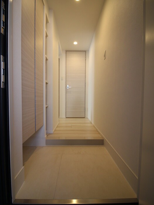 物件内観写真19　(廊下)