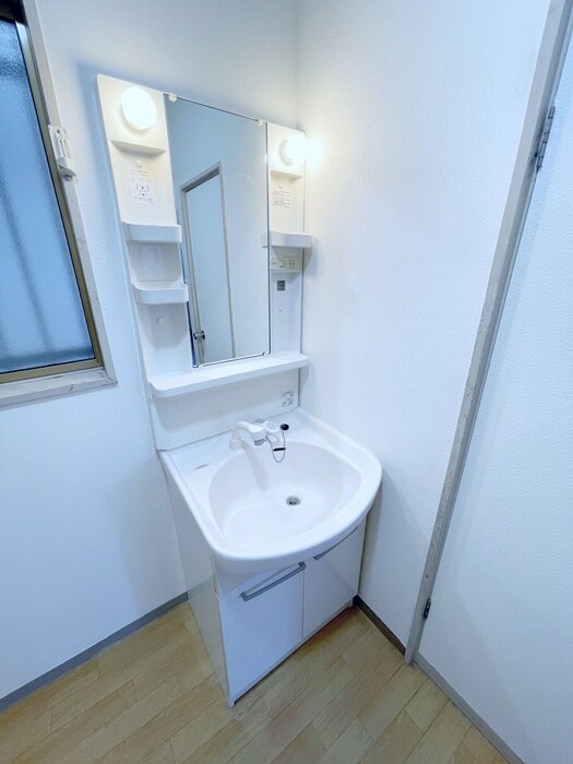 物件内観写真14　(洗面)