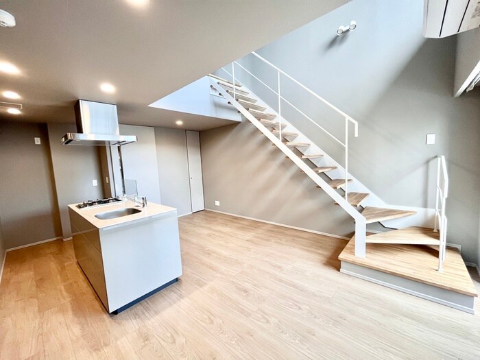 バウスフラッツ蔵前の居室