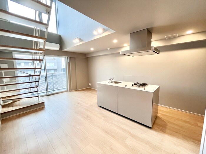 バウスフラッツ蔵前の居室