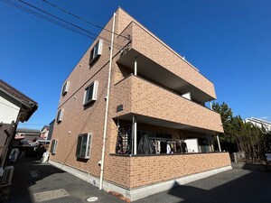 アンプルールフェールプラージュ外観写真