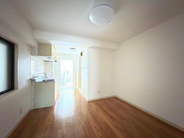 物件内観写真7　(居室)