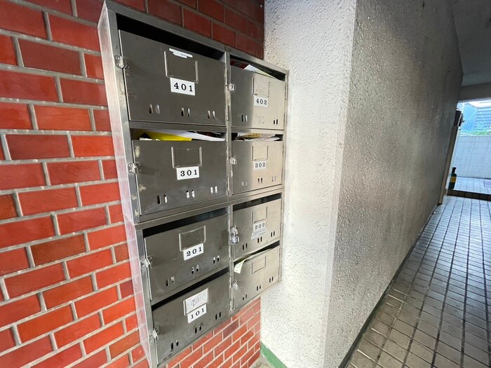 物件外観写真6　(建物設備)