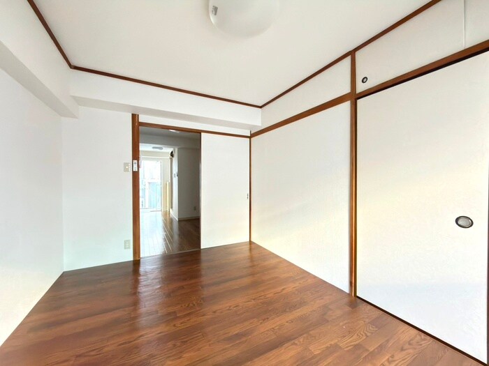 物件内観写真10　(居室)