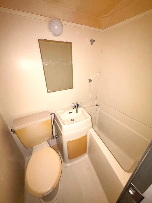 物件内観写真12　(バス／シャワールーム等)