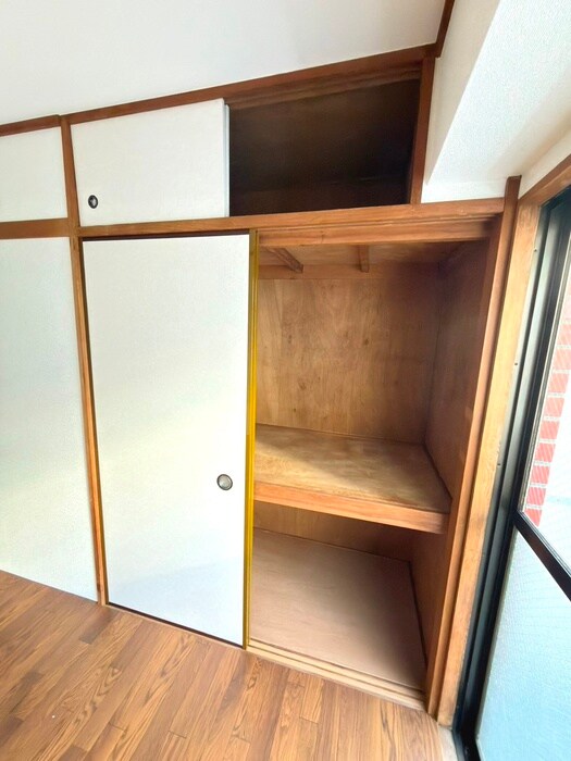 物件内観写真13　(収納)