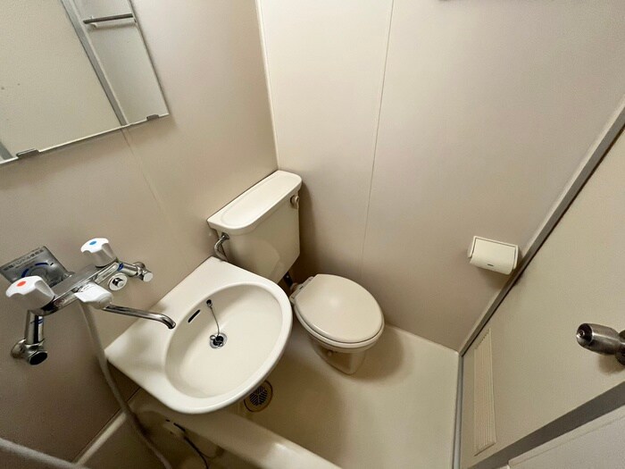 物件内観写真22　(トイレ)