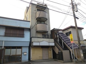 上川井店舗外観写真