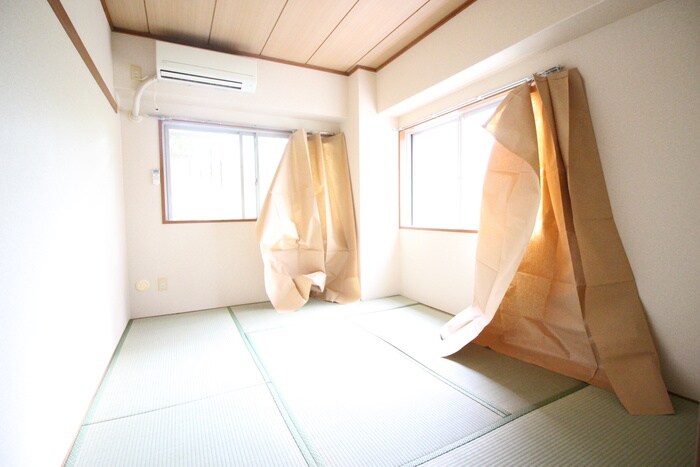 物件内観写真11　(居室)