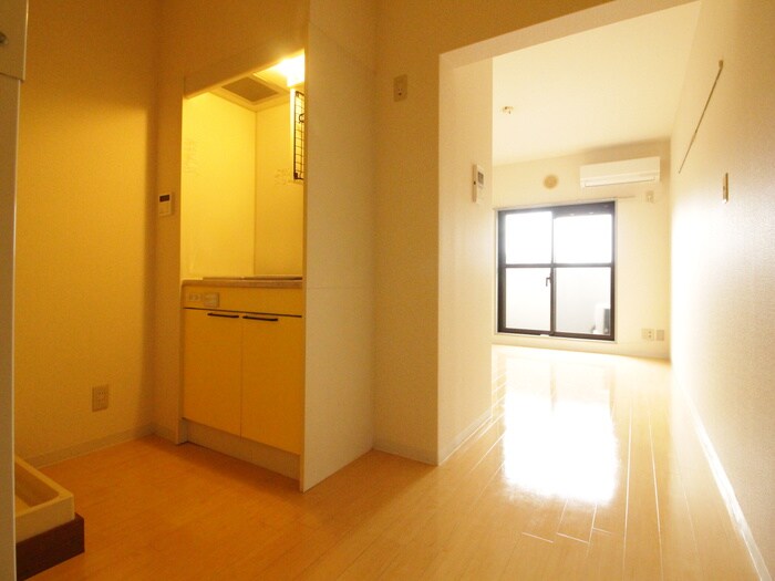 物件内観写真10　(居室)