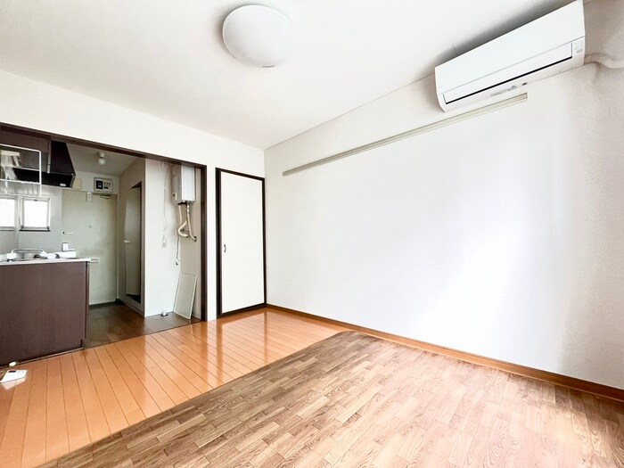 物件内観写真8　(居室)