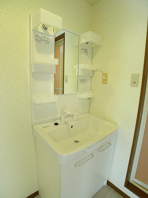 物件内観写真10　(洗面)