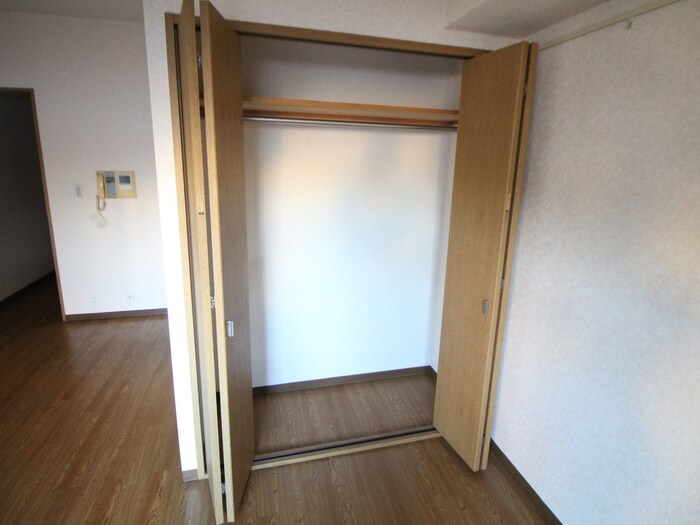 物件内観写真14　(収納)